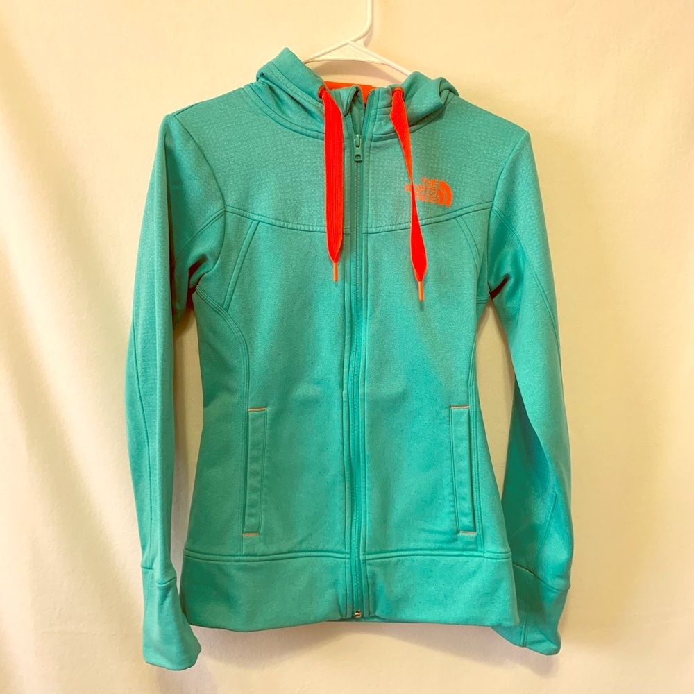 ⭐️The North Face Seafoam green & orange hoodie.